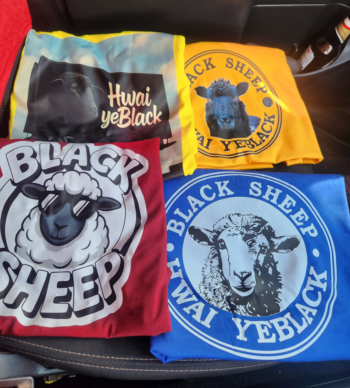 Hwai yeBlack t shirts